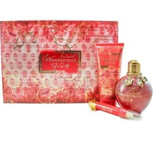 Taylor Swift Enchanted Wonderstruck 3 Piece Gift Set for Women